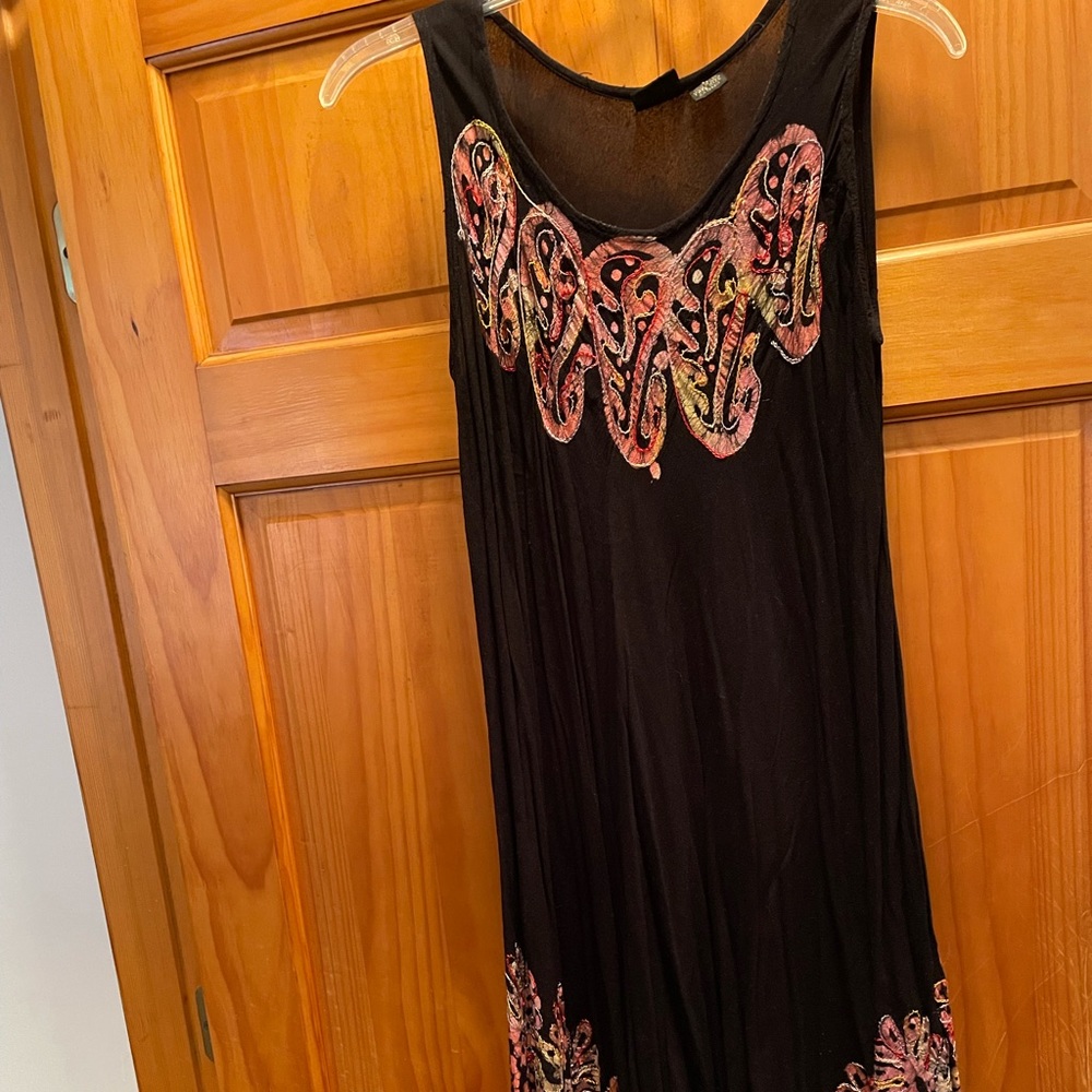 Women’s dress
